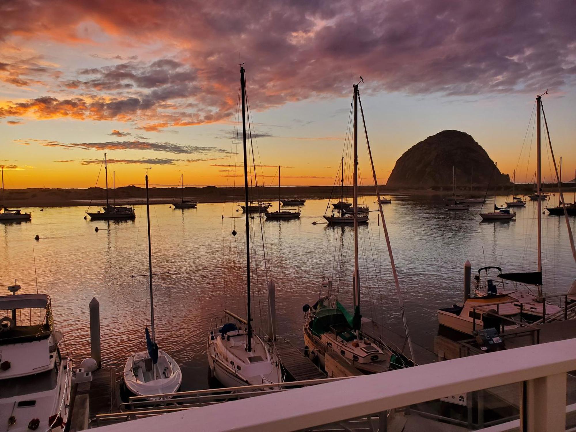 Gray'S Inn & Gallery Morro Bay Exteriér fotografie